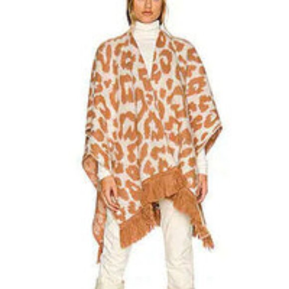 Jocelyn Animal Jacquard Ariana Leopard Print Poncho - Size OS - Picture 1 of 1